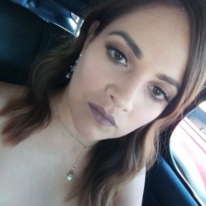 Meet your Posher, Lorena